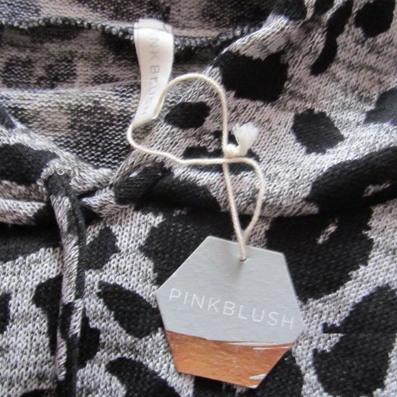 PINKBLUSH SWEATER hooded animal print long New L - Picture 5 of 5
